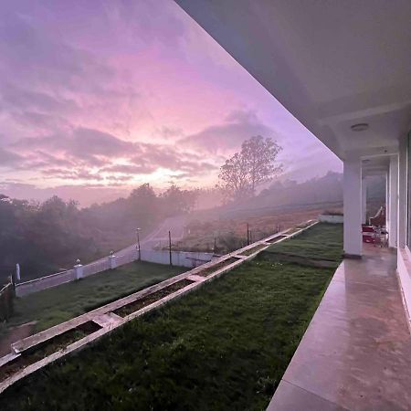 Ls Cottage 우티 외부 사진